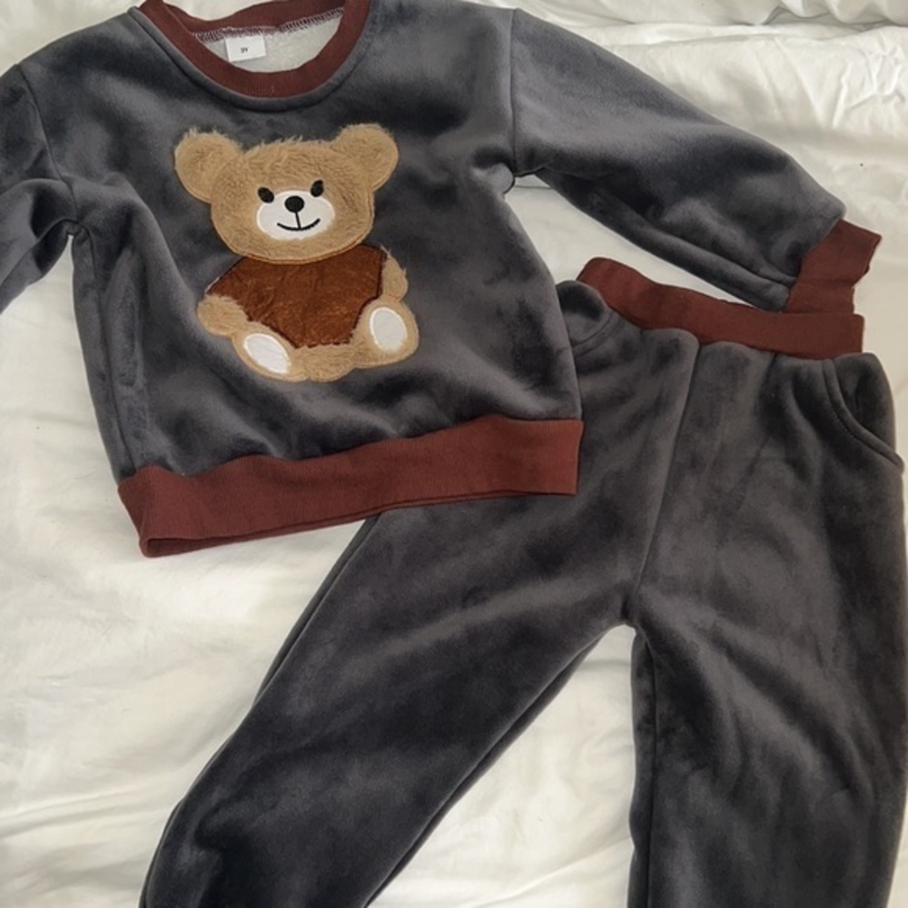 Toddler sweater pants set
